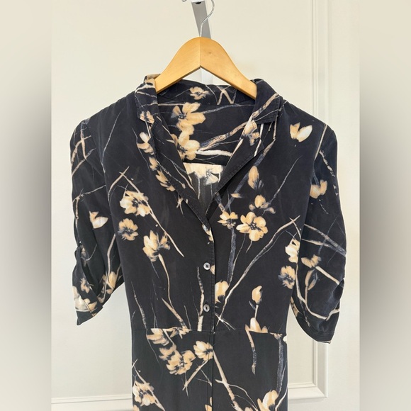 Reformation Black and White Puff Sleeve Midi Dress 100% Silk - Picture 4 of 6